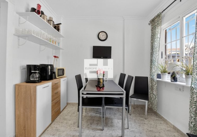 Wiederverkauf - town house - Torrevieja - Aguas Nuevas