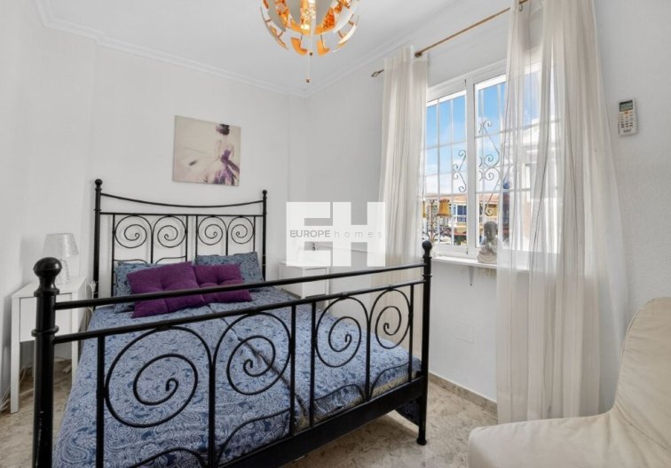 Wiederverkauf - town house - Torrevieja - Aguas Nuevas