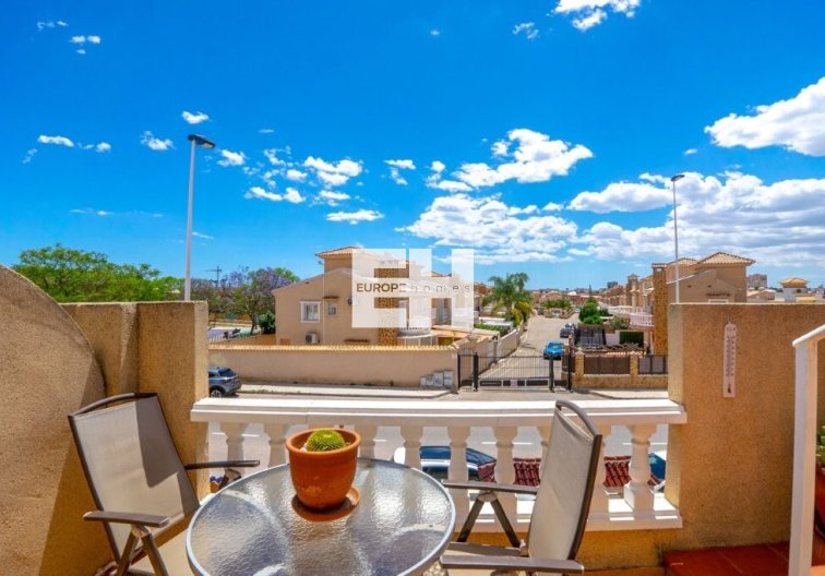 Wiederverkauf - town house - Torrevieja - Aguas Nuevas
