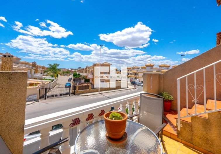 Wiederverkauf - town house - Torrevieja - Aguas Nuevas