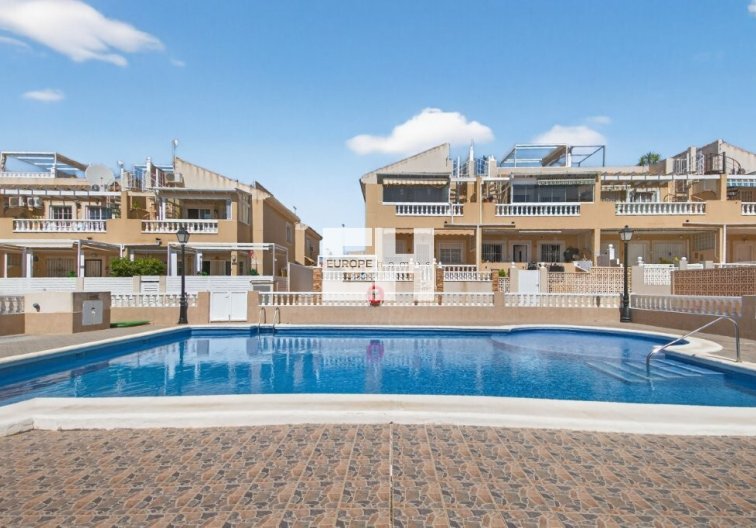 Wiederverkauf - town house - Torrevieja - Aguas Nuevas