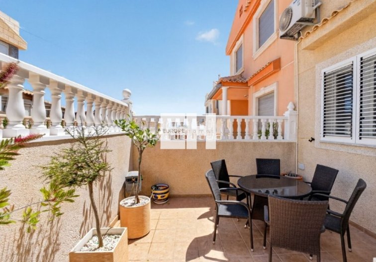 Resale - town house - Torrevieja - Cabo Cervera
