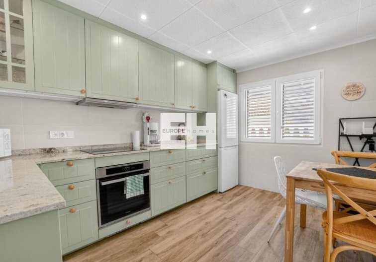 Resale - town house - Torrevieja - Cabo Cervera