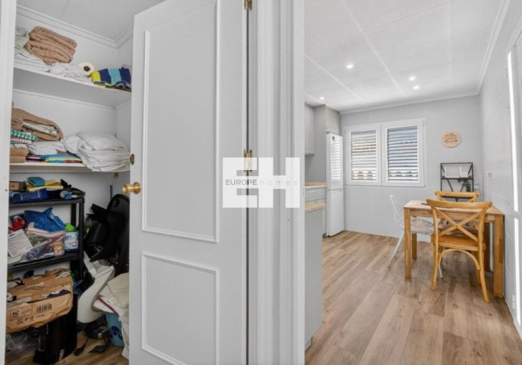 Resale - town house - Torrevieja - Cabo Cervera