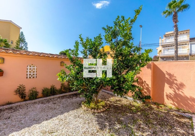 Revente - Appartement - Torrevieja - La Rosaleda