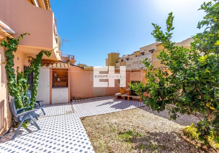 Revente - Appartement - Torrevieja - La Rosaleda