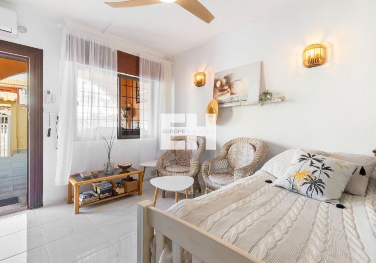 Revente - Appartement - Torrevieja - La Rosaleda