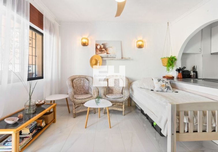 Revente - Appartement - Torrevieja - La Rosaleda
