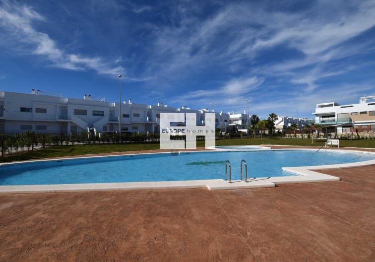 Segunda mano - Apartamento  - Vistabella Golf Entre Naranjos - Inland
