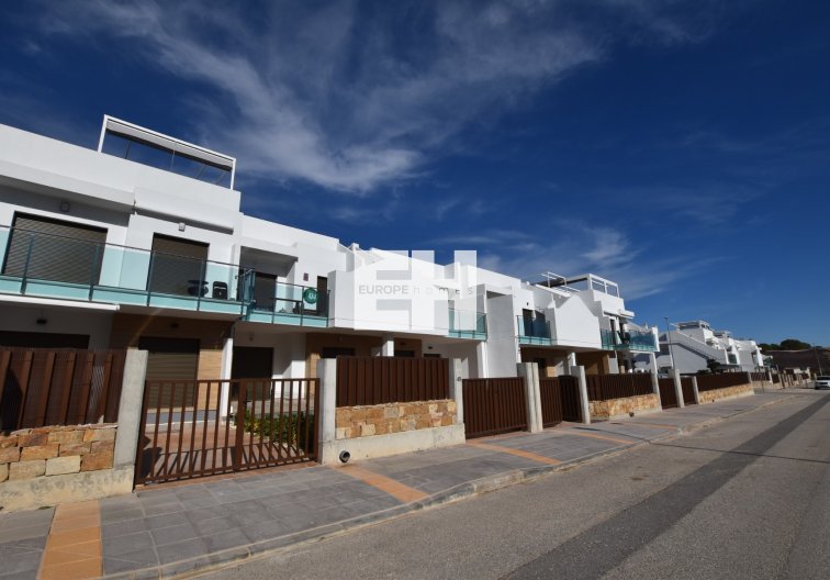 Segunda mano - Apartamento  - Vistabella Golf Entre Naranjos - Inland