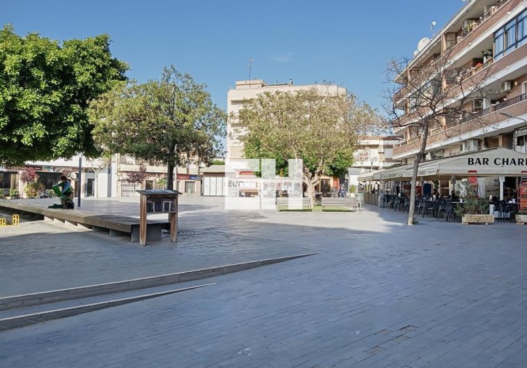 Segunda mano - Semi Detached - Los Montesinos - PUEBLO CENTRO