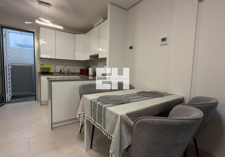 Revente - town house - Torrevieja - Aguas Nuevas