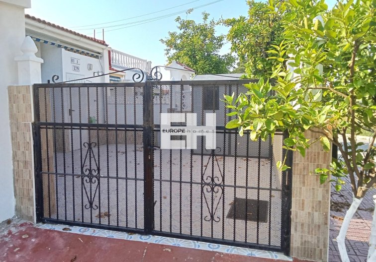 Resale - Bungalow - Torrevieja - Torretas