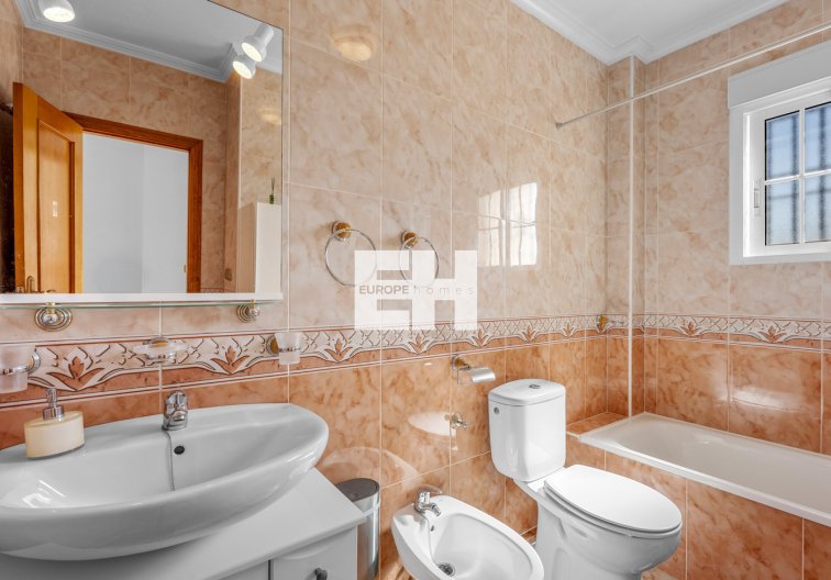 Revente - Quad House - Cabo Roig - Costa Blanca