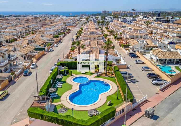 Revente - Quad House - Cabo Roig - Costa Blanca