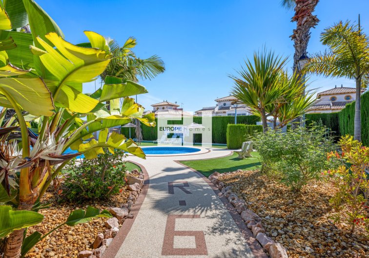 Revente - Quad House - Cabo Roig - Costa Blanca