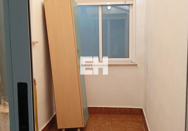 Segunda mano - Apartamento  - Los Montesinos - PUEBLO CENTRO