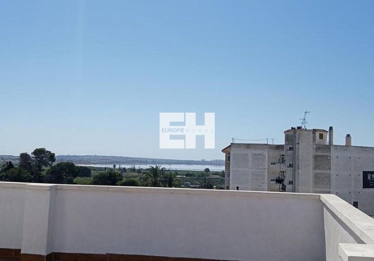 Segunda mano - Apartamento  - Los Montesinos - PUEBLO CENTRO