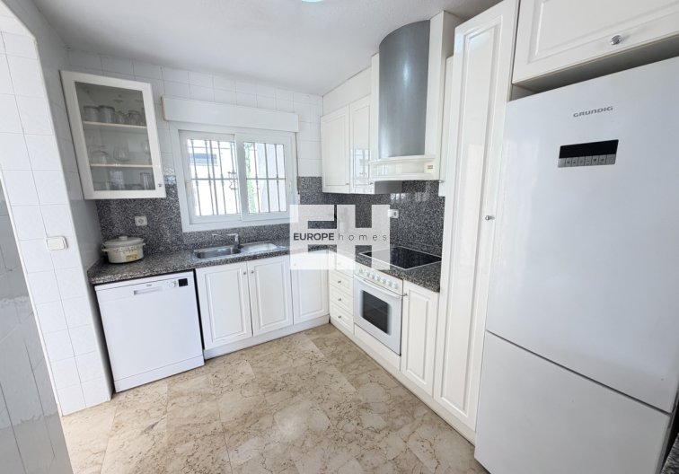 Resale - villa - Las Ramblas Golf - Inland