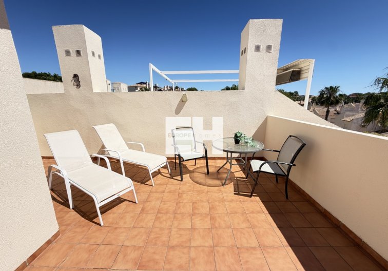 Resale - villa - Las Ramblas Golf - Inland