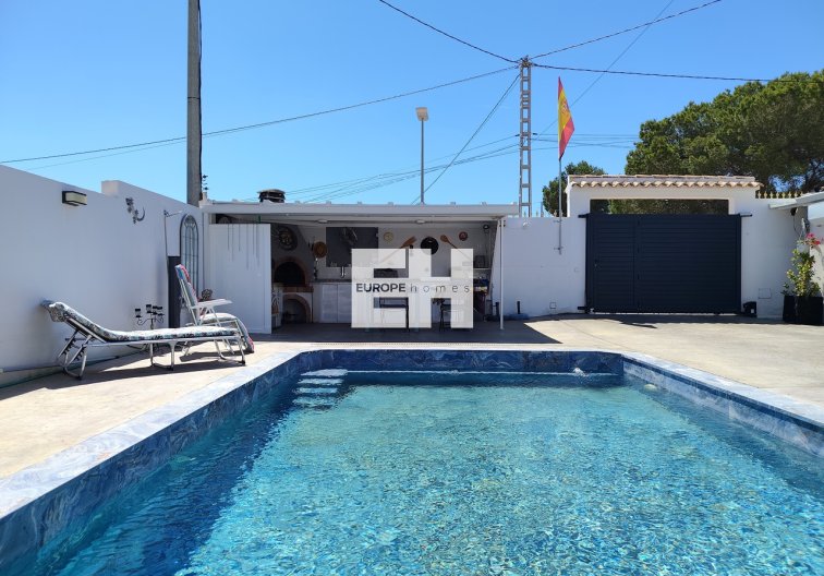 Herverkoop - villa - San Miguel / Vistabella Golf - Inland
