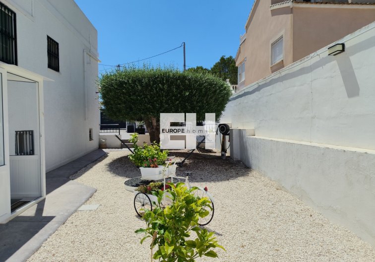 Herverkoop - villa - San Miguel / Vistabella Golf - Inland