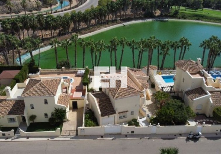 Segunda mano - villa - Orihuela Costa - Costa Blanca