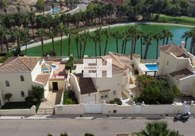 Segunda mano - villa - Orihuela Costa - Costa Blanca