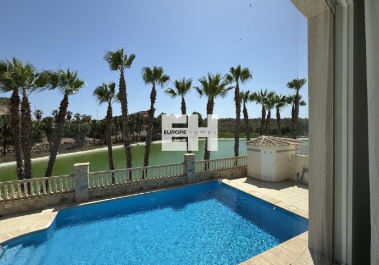 Segunda mano - villa - Orihuela Costa - Costa Blanca