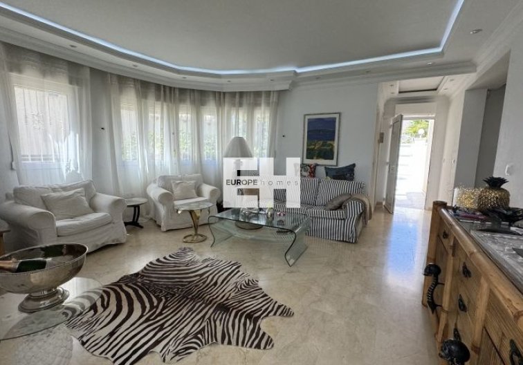 Segunda mano - villa - Orihuela Costa - Costa Blanca