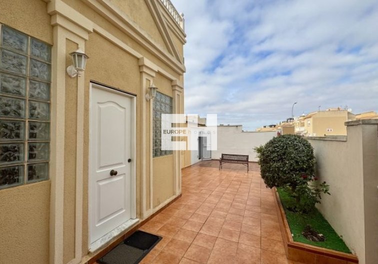 Revente - villa - Torrevieja - Costa Blanca