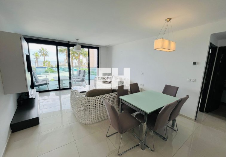 Resale - Apartment - Punta Prima - Costa Blanca