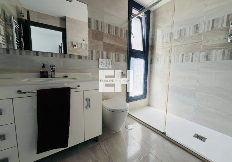 Resale - Apartment - Punta Prima - Costa Blanca