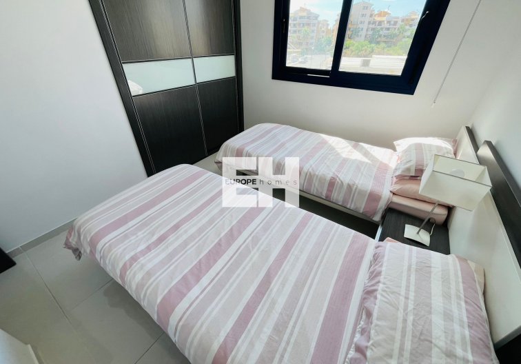 Resale - Apartment - Punta Prima - Costa Blanca