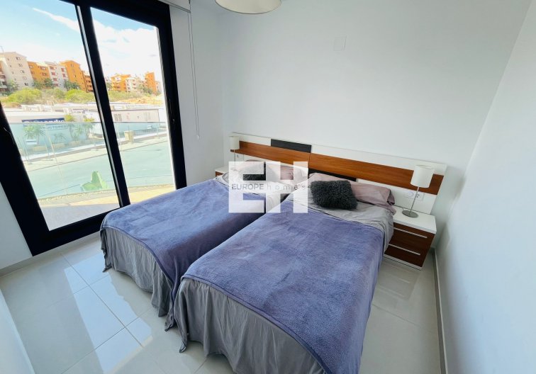 Resale - Apartment - Punta Prima - Costa Blanca