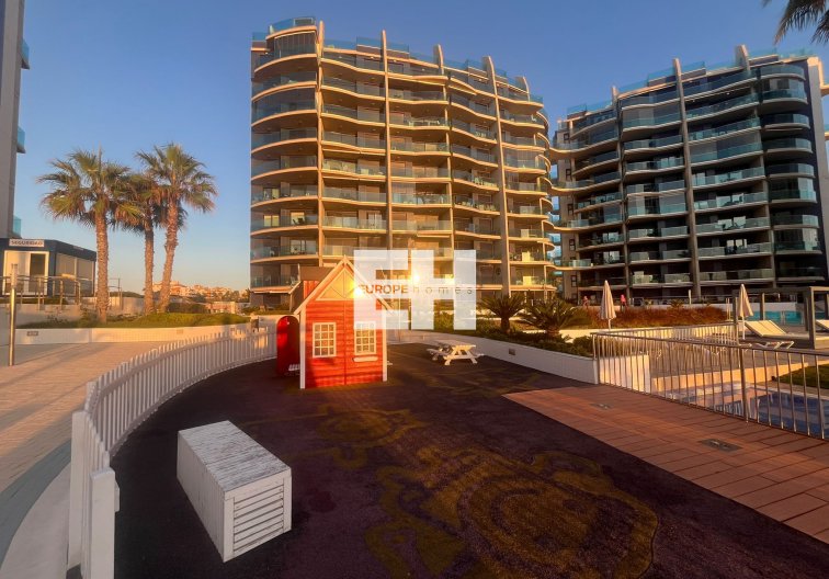Resale - Apartment - Punta Prima - Costa Blanca