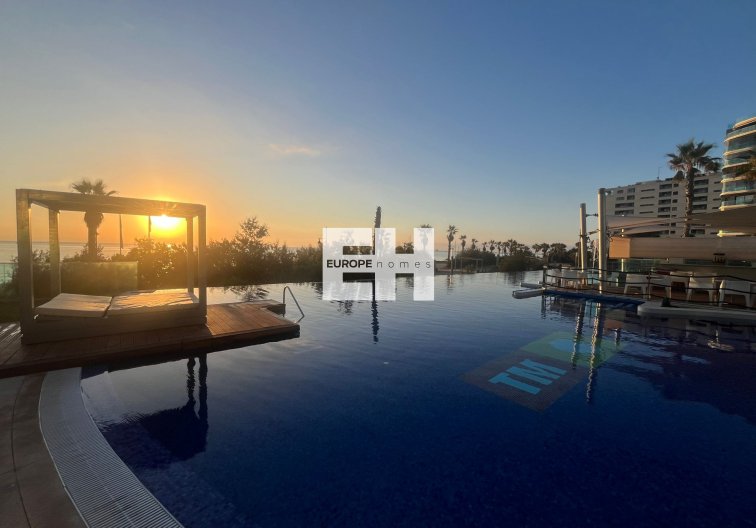 Resale - Apartment - Punta Prima - Costa Blanca