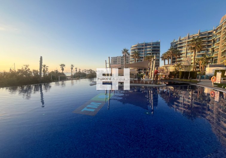 Resale - Apartment - Punta Prima - Costa Blanca