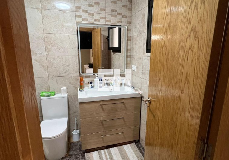 Wiederverkauf - Wohnung - Torrevieja - Centro