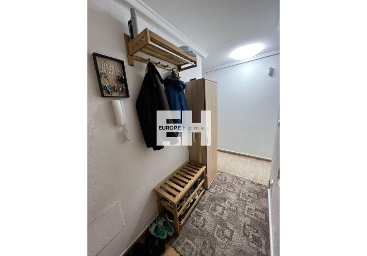 Wiederverkauf - Wohnung - Torrevieja - Centro