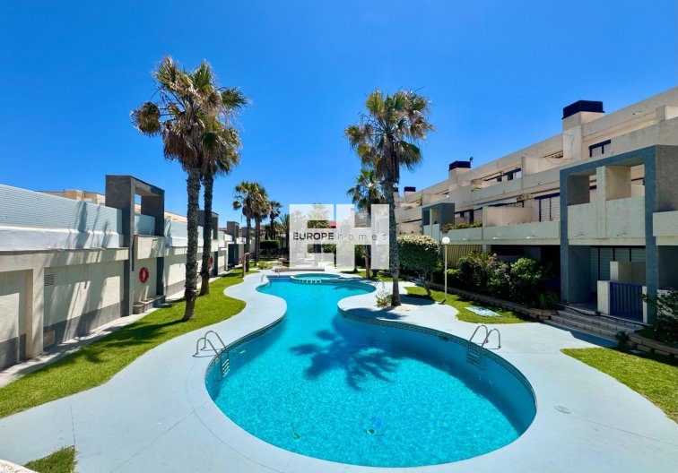 Revente - Appartement - Torrevieja - Torre La Mata