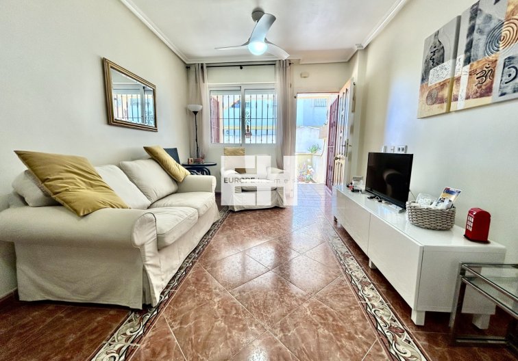Wiederverkauf - Wohnung - La Zenia - Costa Blanca