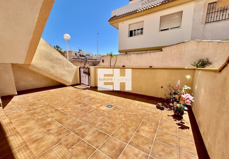Wiederverkauf - Wohnung - La Zenia - Costa Blanca