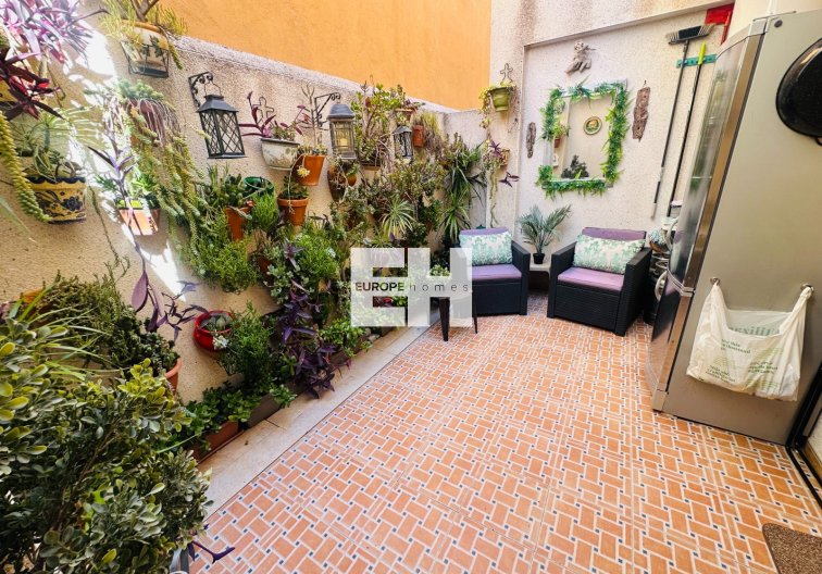 Resale - town house - Jacarilla - Inland