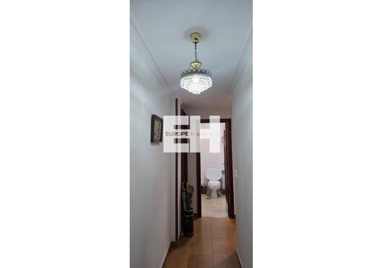 Segunda mano - Apartamento  - Torrevieja - Centro