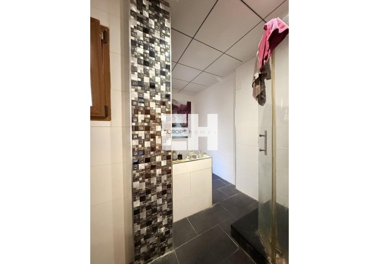 Resale - town house - Torrevieja