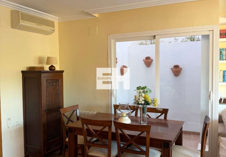 Resale - villa - Calpe - Costa Blanca