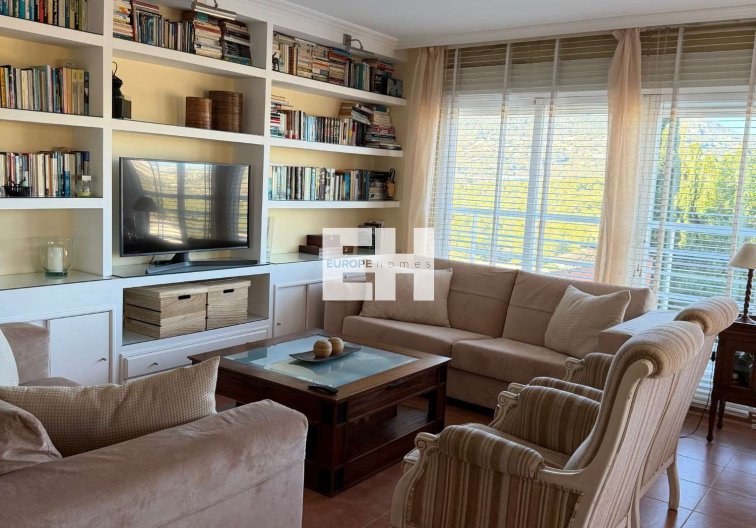 Resale - villa - Calpe - Costa Blanca