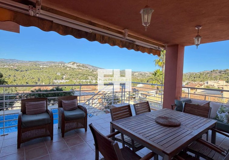 Resale - villa - Calpe - Costa Blanca