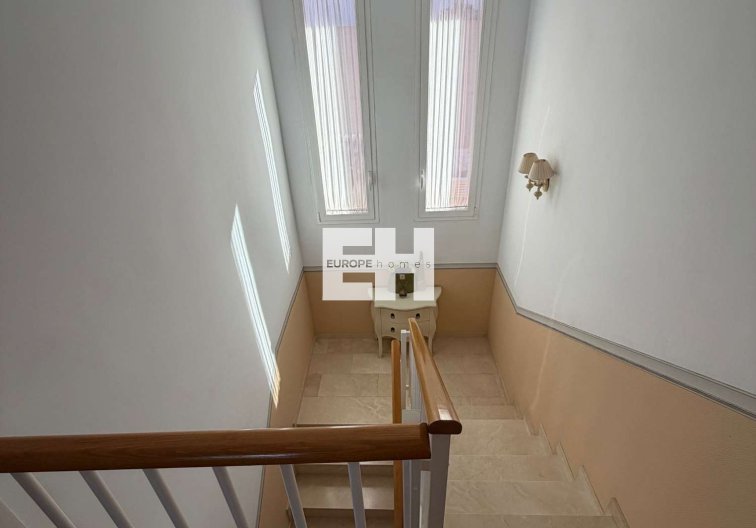 Resale - villa - Calpe - Costa Blanca